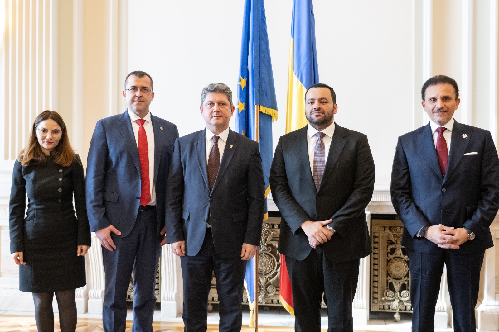 Întrevederea președintelui Comisiei pentru politică externă din Senatul României, Titus Corlățean, cu ministrul de stat pentru afaceri regionale din Statul Qatar, dr. Mohammed bin Abdulaziz Al-Khulaifi